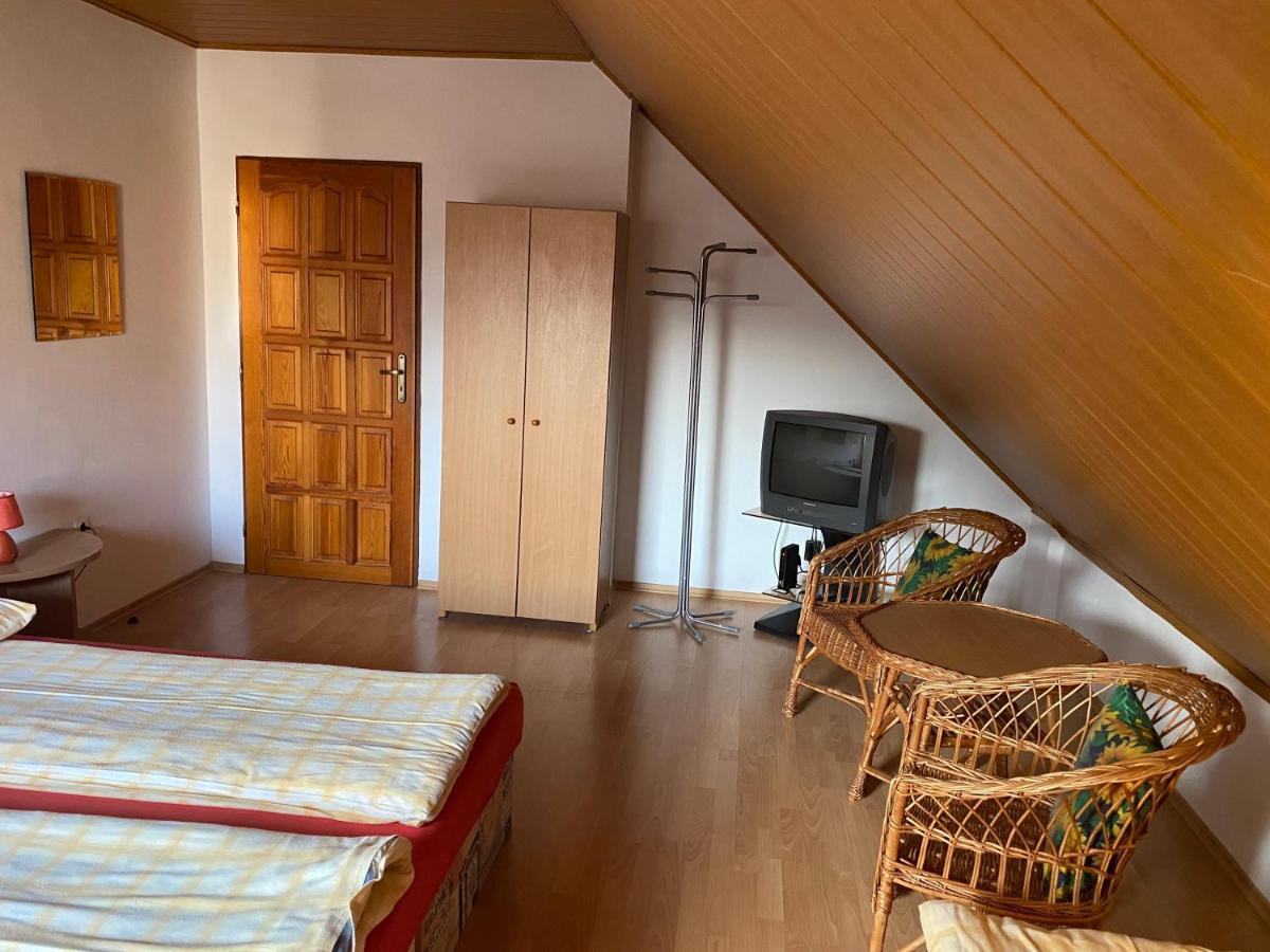Penzion Maly Rim Liptovsky Mikulas Bagian luar foto